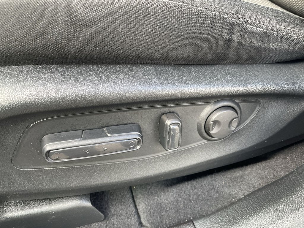 2023 Honda CR-V SPORT | bluetooth | usb | htd seats | warranty2028 in Saint John, New Brunswick - 20 - w1024h768px