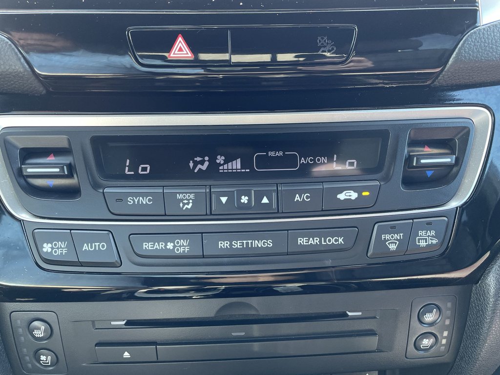 2018 Honda RIDGELINE BLACK EDITION | Leather | Heated | USB in Saint John, New Brunswick - 33 - w1024h768px