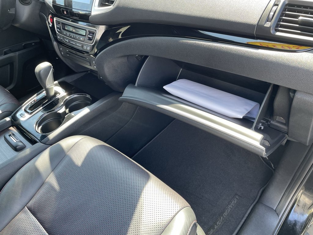 2018 Honda RIDGELINE BLACK EDITION | Leather | Heated | USB in Saint John, New Brunswick - 49 - w1024h768px