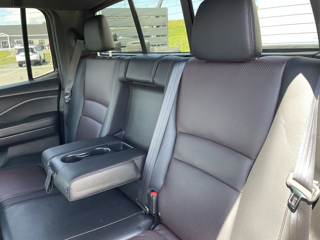 2018 Honda RIDGELINE BLACK EDITION | nav | cam | moonroof | usb in Saint John, New Brunswick - 39 - w1024h768px