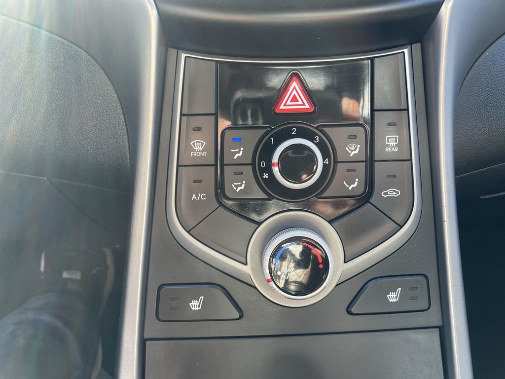 2016 Hyundai ELANTRA SE | Keyless Entry | USB | Power Windows in Saint John, New Brunswick - 33 - w1024h768px