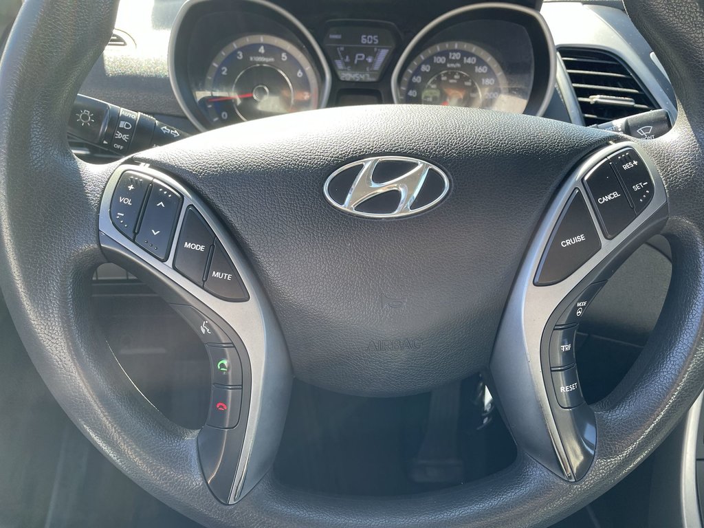 2016 Hyundai ELANTRA SE | Keyless Entry | USB | Power Windows in Saint John, New Brunswick - 23 - w1024h768px