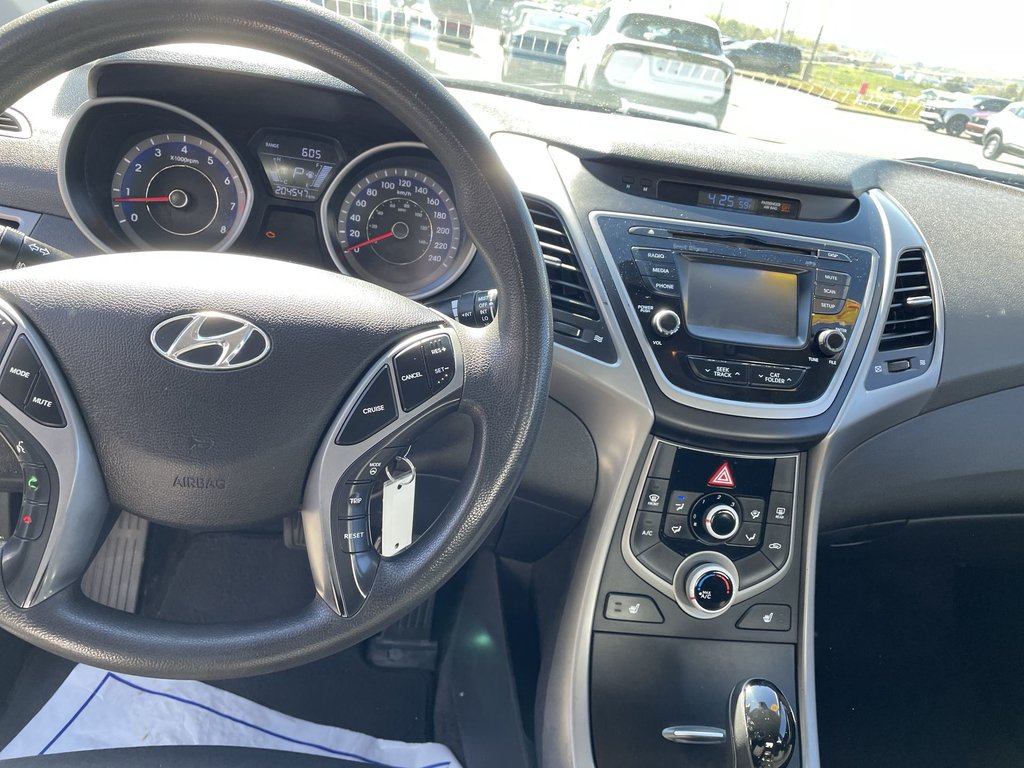 2016 Hyundai ELANTRA SE | Keyless Entry | USB | Power Windows in Saint John, New Brunswick - 19 - w1024h768px