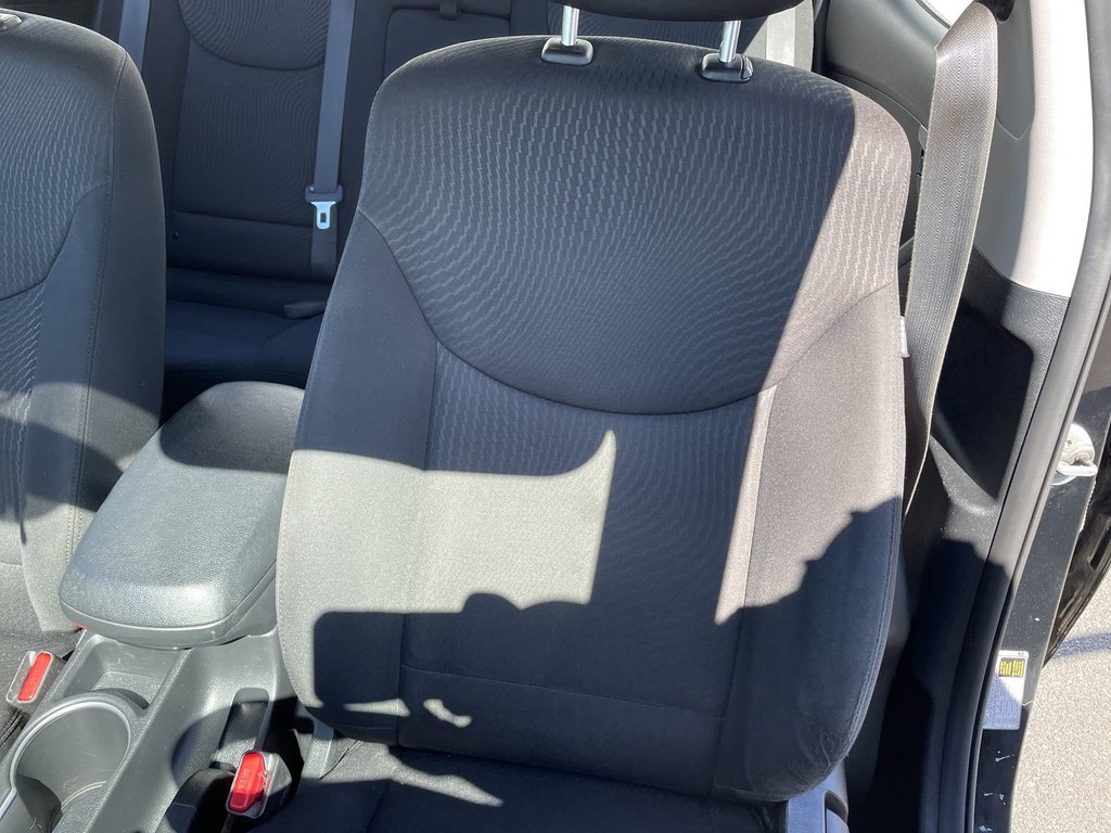 2016 Hyundai ELANTRA SE | Keyless Entry | USB | Power Windows in Saint John, New Brunswick - 18 - w1024h768px
