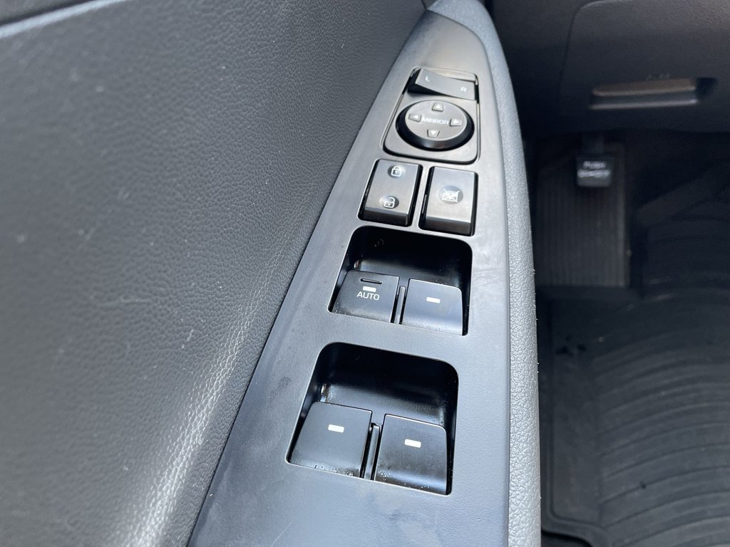 2016 Hyundai TUCSON in Antigonish, Nova Scotia - 21 - w1024h768px