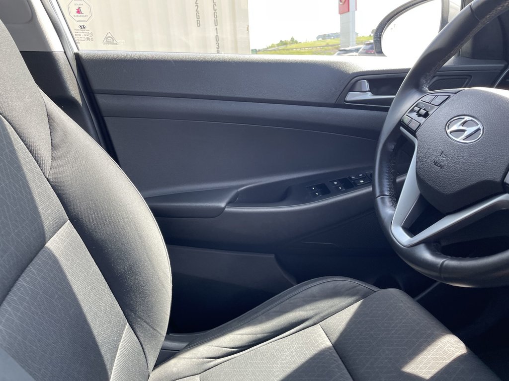 2016 Hyundai TUCSON in Antigonish, Nova Scotia - 15 - w1024h768px