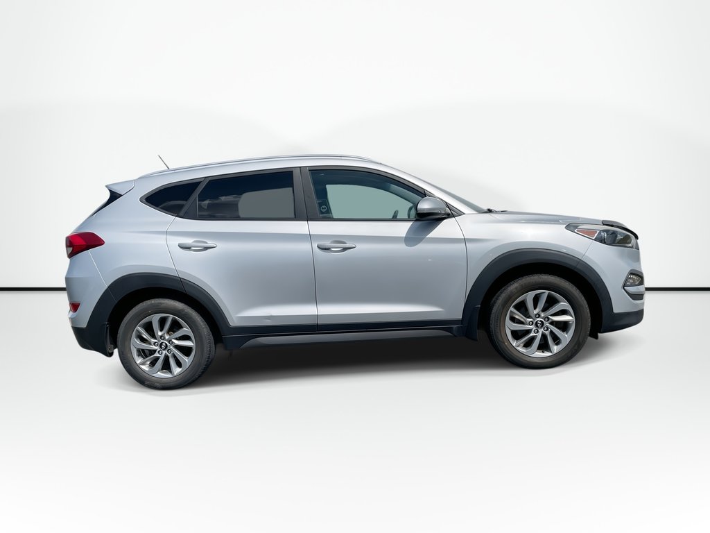 2016 Hyundai TUCSON in Antigonish, Nova Scotia - 4 - w1024h768px