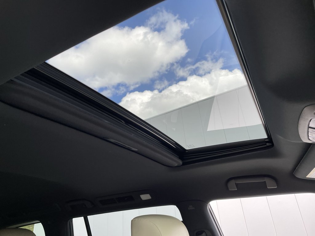 2021 Infiniti QX80 in Antigonish, Nova Scotia - 53 - w1024h768px