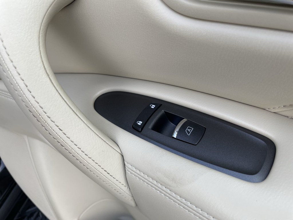 2021 Infiniti QX80 in Antigonish, Nova Scotia - 52 - w1024h768px