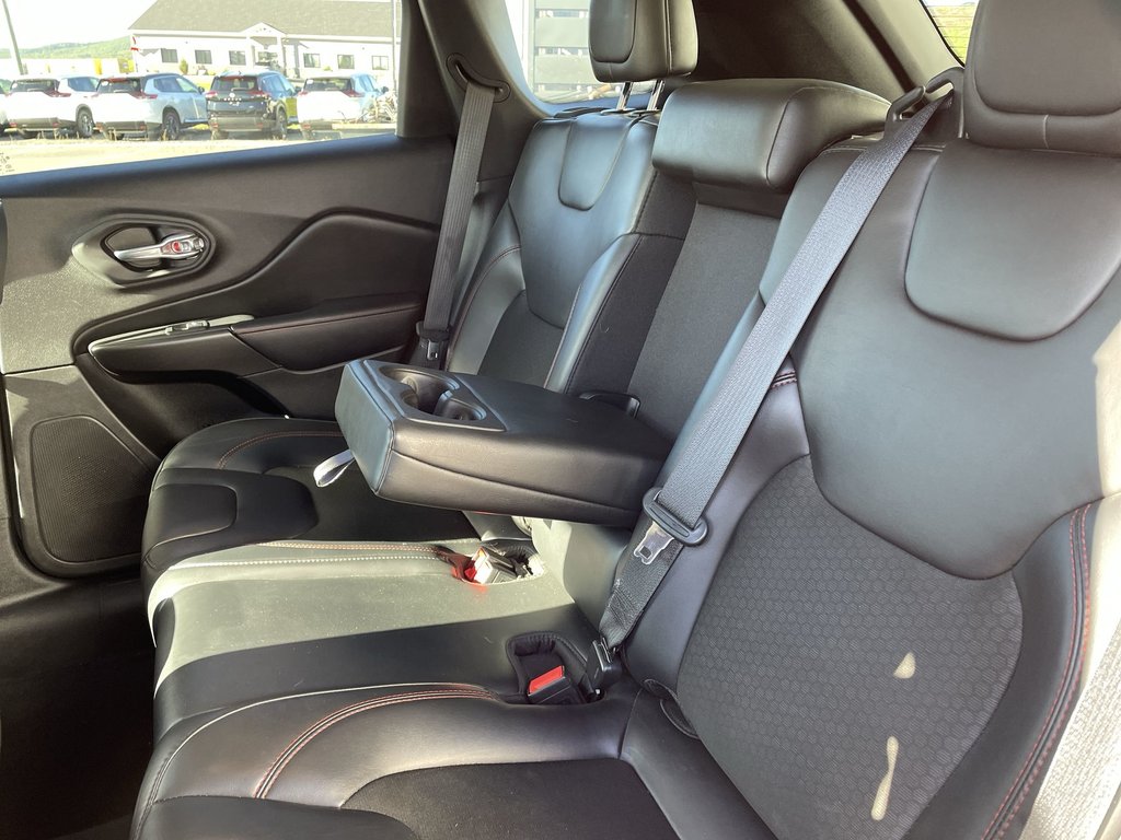2021 Jeep CHEROKEE TRAILHA | LEATHER | HTD FRONT SEATS | REMOTE START in Saint John, New Brunswick - 39 - w1024h768px