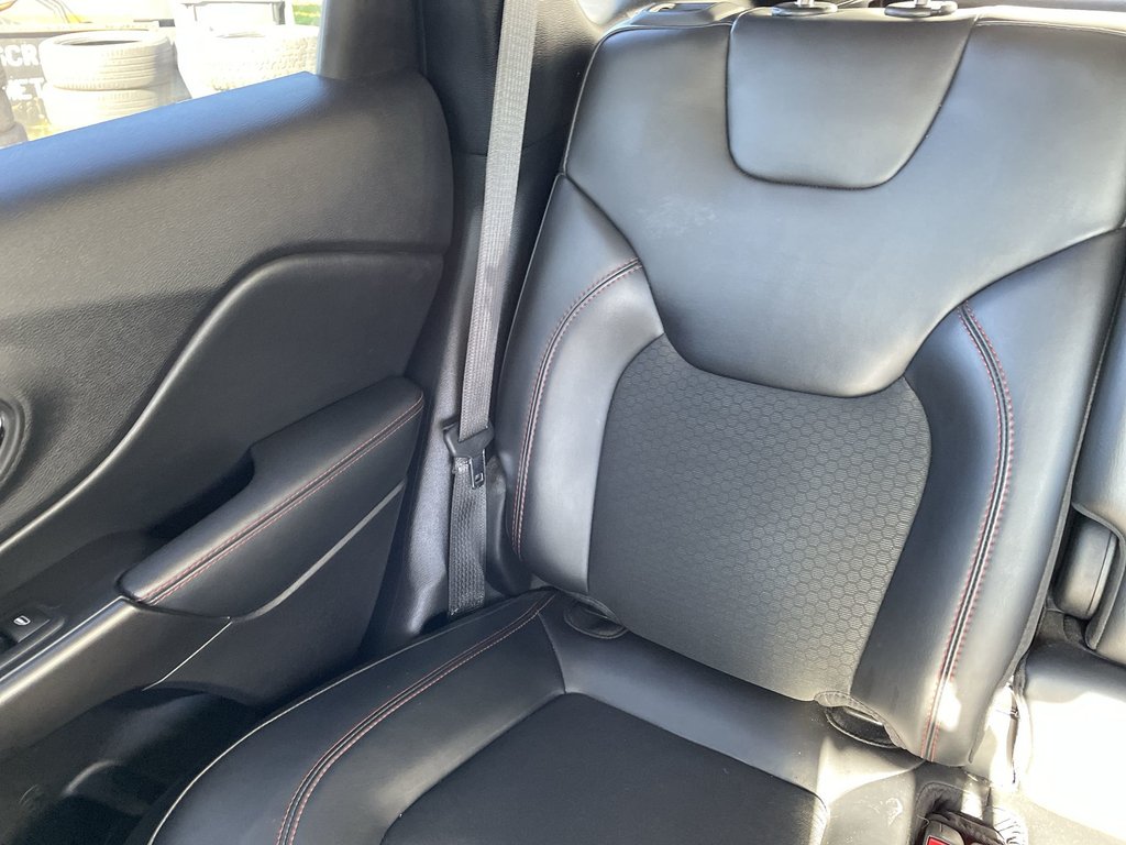 2021 Jeep CHEROKEE TRAILHA | LEATHER | HTD FRONT SEATS | REMOTE START in Saint John, New Brunswick - 14 - w1024h768px