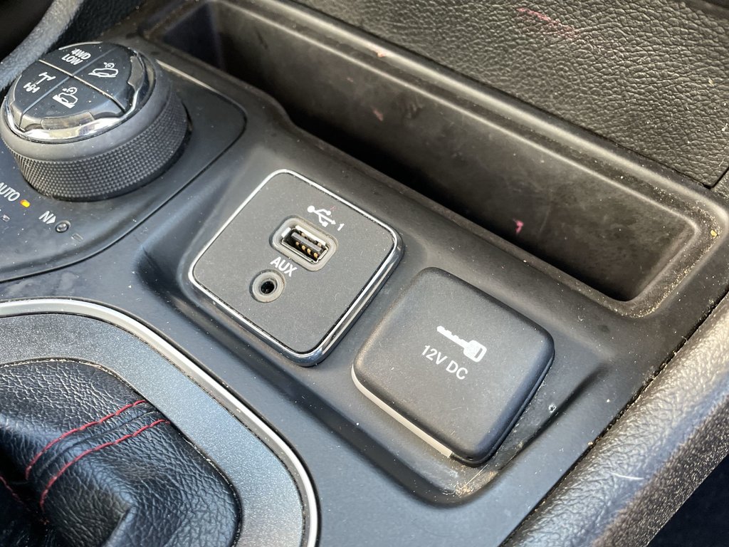 2021 Jeep CHEROKEE TRAILHA | LEATHER | HTD FRONT SEATS | REMOTE START in Saint John, New Brunswick - 51 - w1024h768px