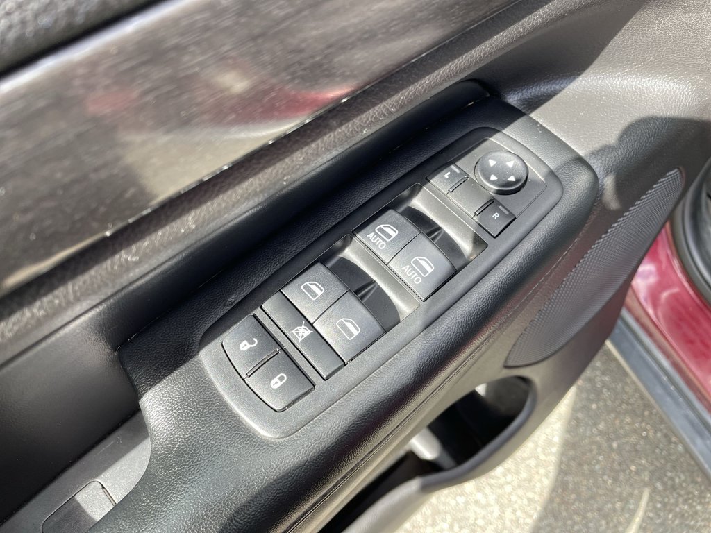 Jeep GRAND CHEROKEE LAREDO | USB | CAM | NAV 2018 à Saint John, Nouveau-Brunswick - 21 - w1024h768px