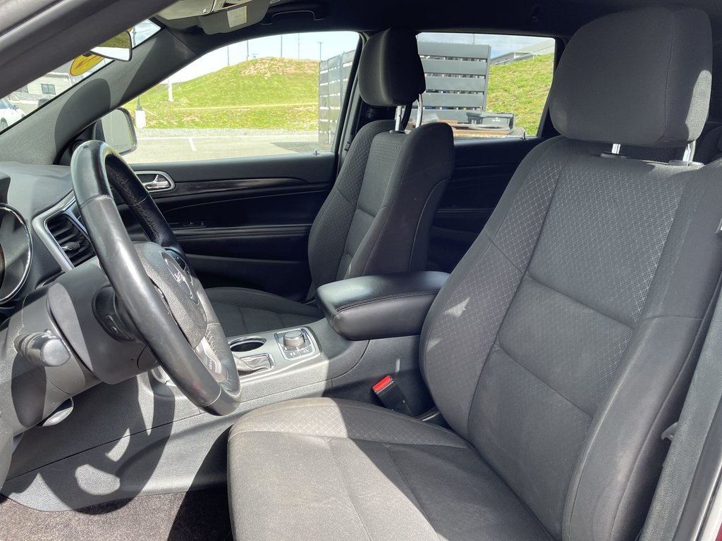 Jeep GRAND CHEROKEE LAREDO | USB | CAM | NAV 2018 à Saint John, Nouveau-Brunswick - 17 - w1024h768px