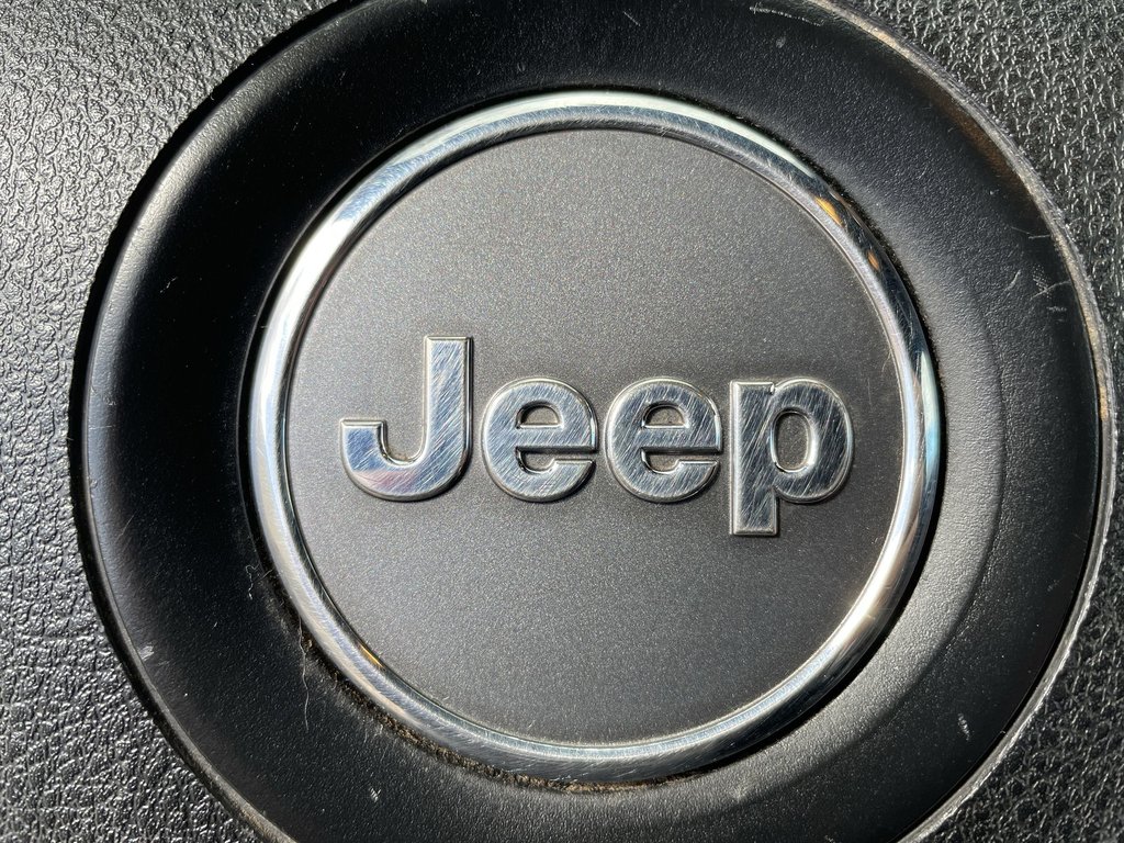 Jeep GRAND CHEROKEE LAREDO | USB | CAM | NAV 2018 à Saint John, Nouveau-Brunswick - 25 - w1024h768px