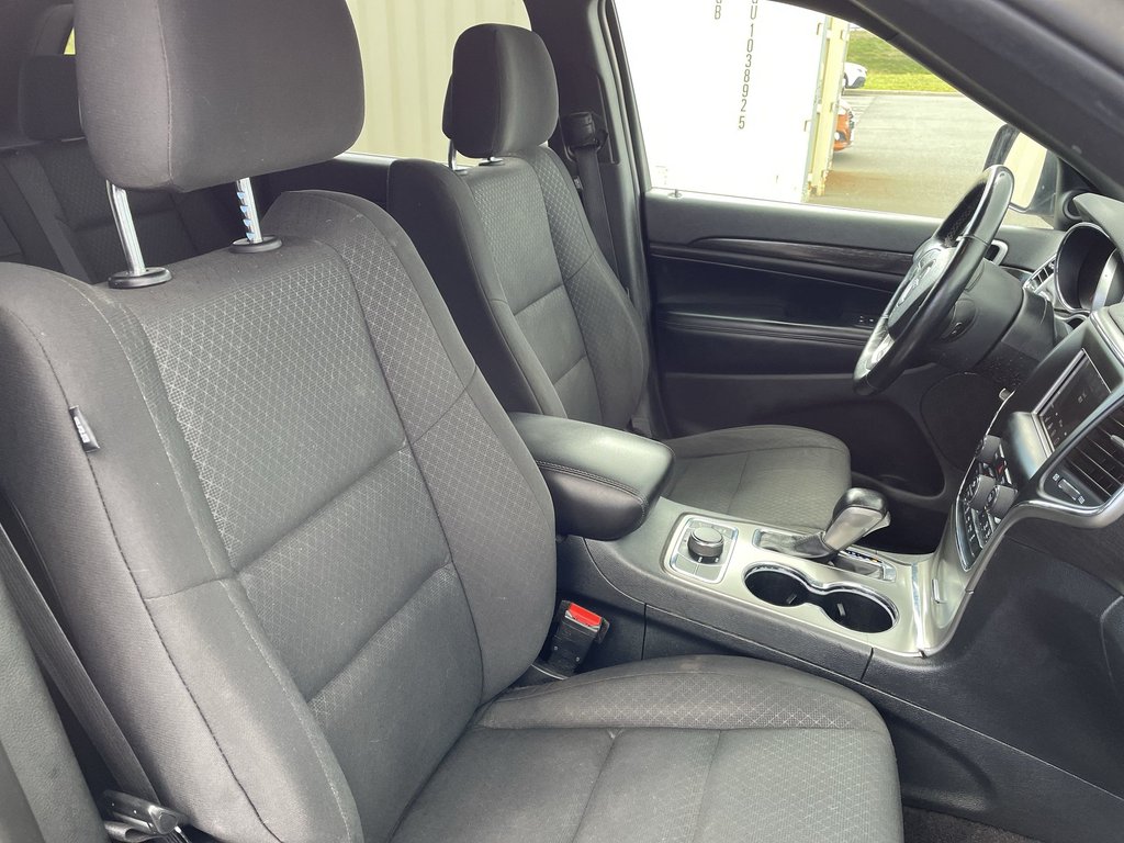 Jeep GRAND CHEROKEE LAREDO | USB | CAM | NAV 2018 à Saint John, Nouveau-Brunswick - 48 - w1024h768px