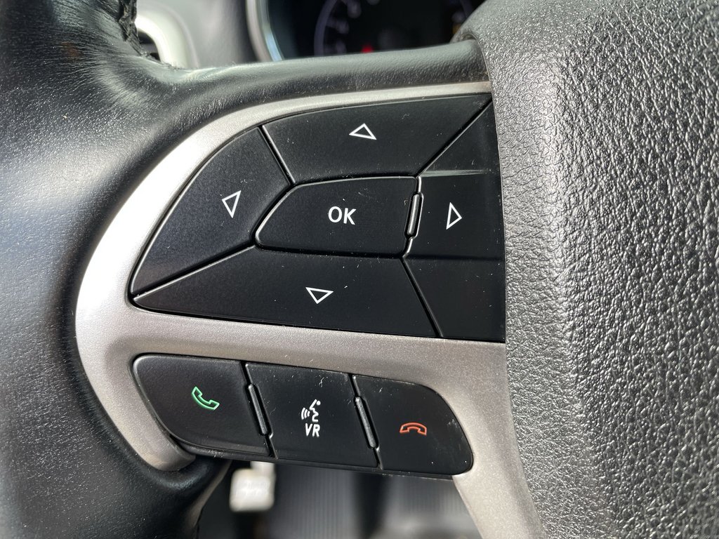 Jeep GRAND CHEROKEE LAREDO | USB | CAM | NAV 2018 à Saint John, Nouveau-Brunswick - 26 - w1024h768px