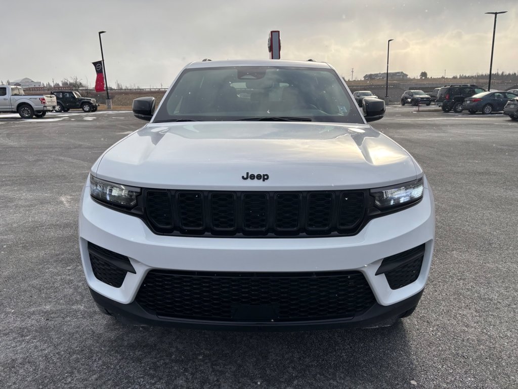 Jeep Grand Cherokee Altitude | Leather | Sun Roof | Warranty to 2029 2024 à Saint John, Nouveau-Brunswick - 2 - w1024h768px