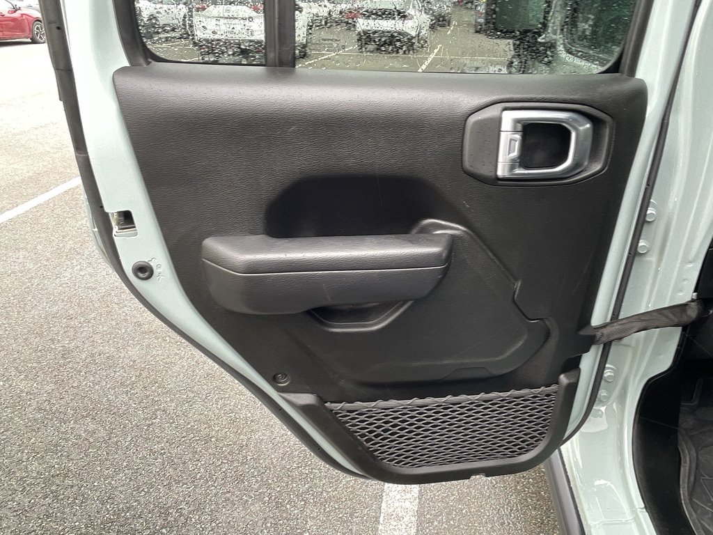 2024 Jeep WRANGLER 4XE WILLYS | Hybrid | Keyless | USB in Saint John, New Brunswick - 41 - w1024h768px