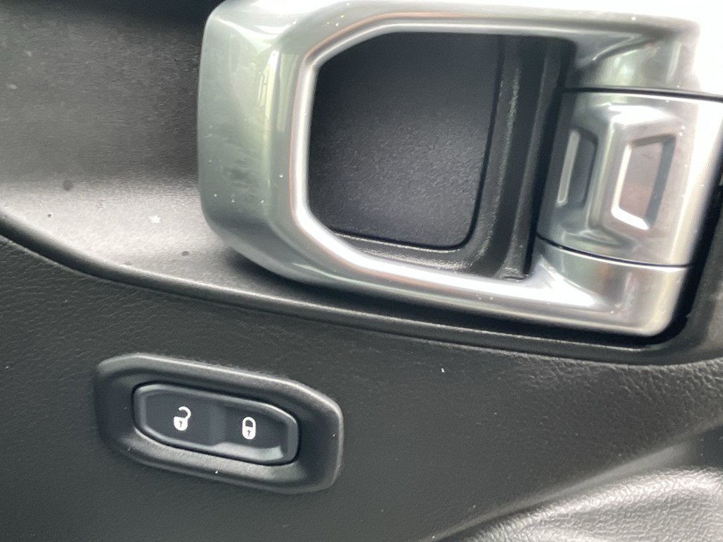 2024 Jeep WRANGLER 4XE WILLYS | Hybrid | Keyless | USB in Saint John, New Brunswick - 52 - w1024h768px