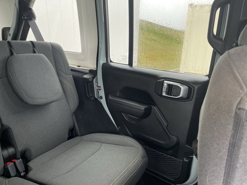 2024 Jeep WRANGLER 4XE WILLYS | Hybrid | Keyless | USB in Saint John, New Brunswick - 11 - w1024h768px