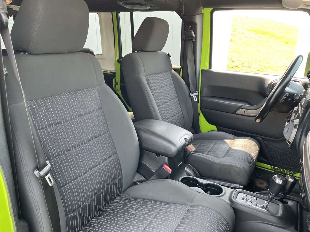 2012 Jeep WRANGLER UNLIMITED SPORT | PwrWndws | RemovableHardTop | KeylessEntry in Saint John, New Brunswick - 48 - w1024h768px