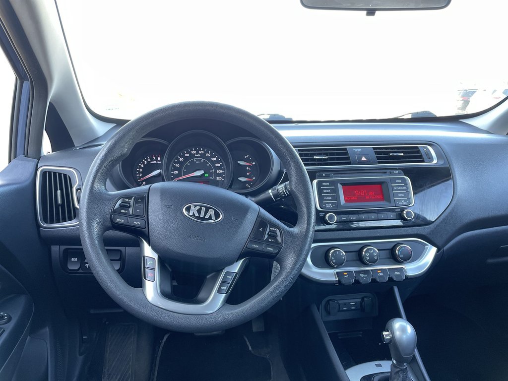 2016 Kia RIO LX | USB | Keyless | Power Windows in Saint John, New Brunswick - 18 - w1024h768px