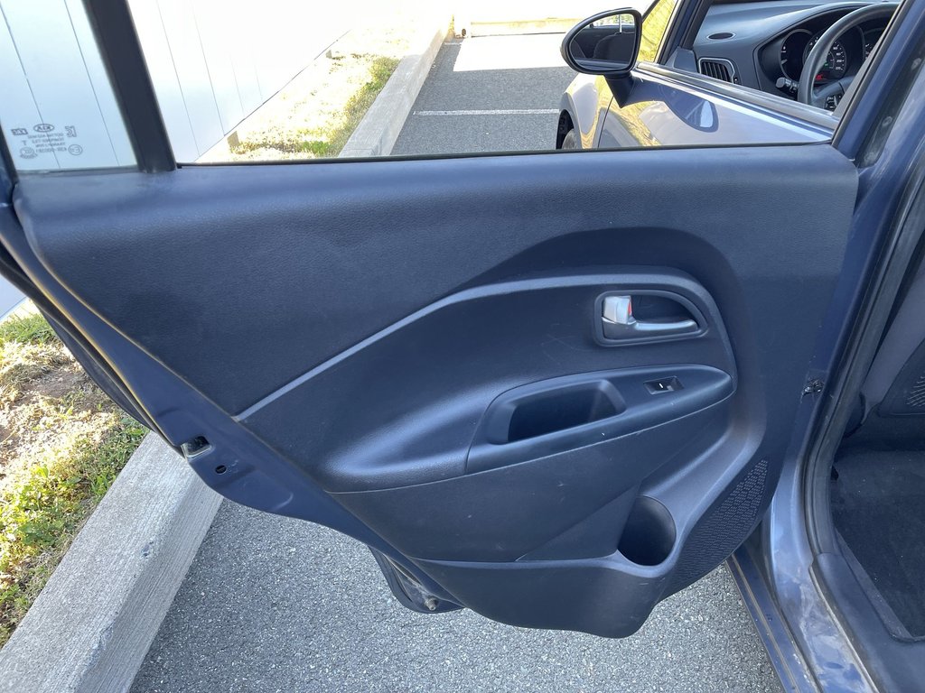 2016 Kia RIO LX | USB | Keyless | Power Windows in Saint John, New Brunswick - 41 - w1024h768px