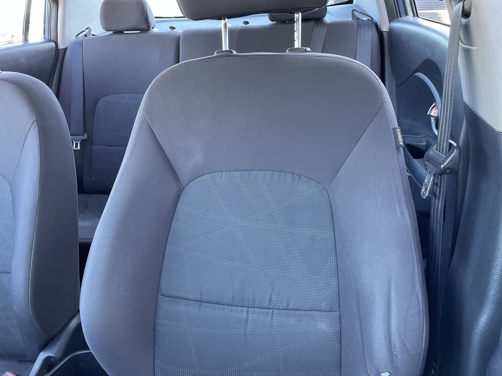 2016 Kia RIO LX | USB | Keyless | Power Windows in Saint John, New Brunswick - 19 - w1024h768px