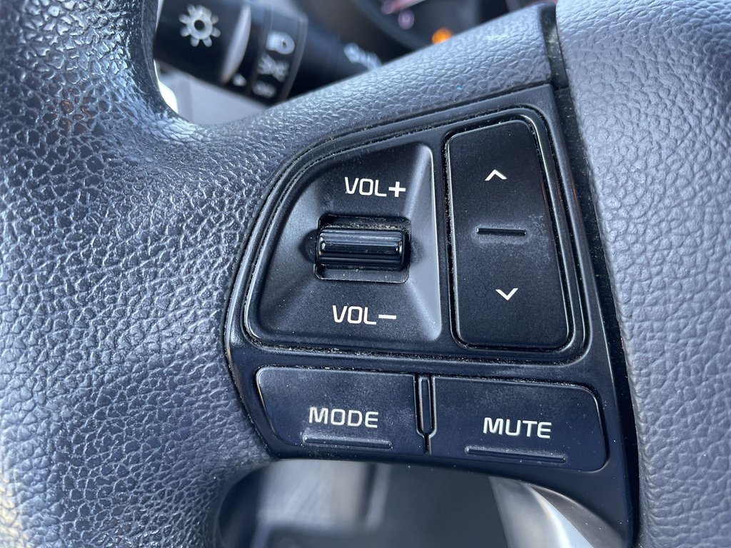 2016 Kia RIO LX | USB | Keyless | Power Windows in Saint John, New Brunswick - 26 - w1024h768px