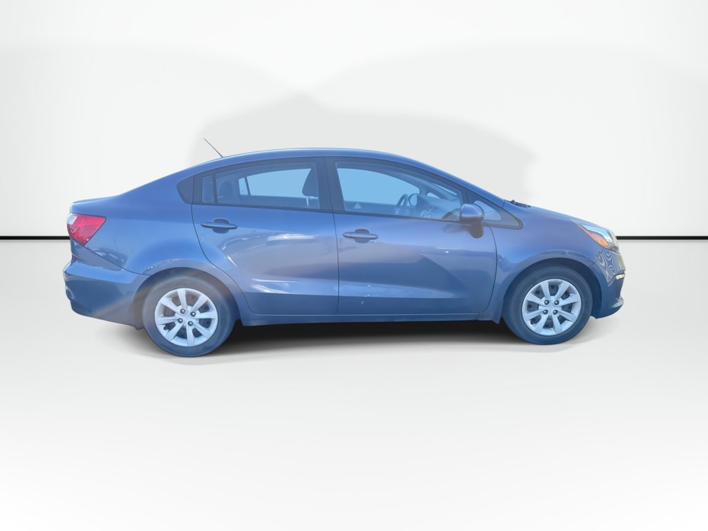 2016 Kia RIO LX | USB | Keyless | Power Windows in Saint John, New Brunswick - 4 - w1024h768px