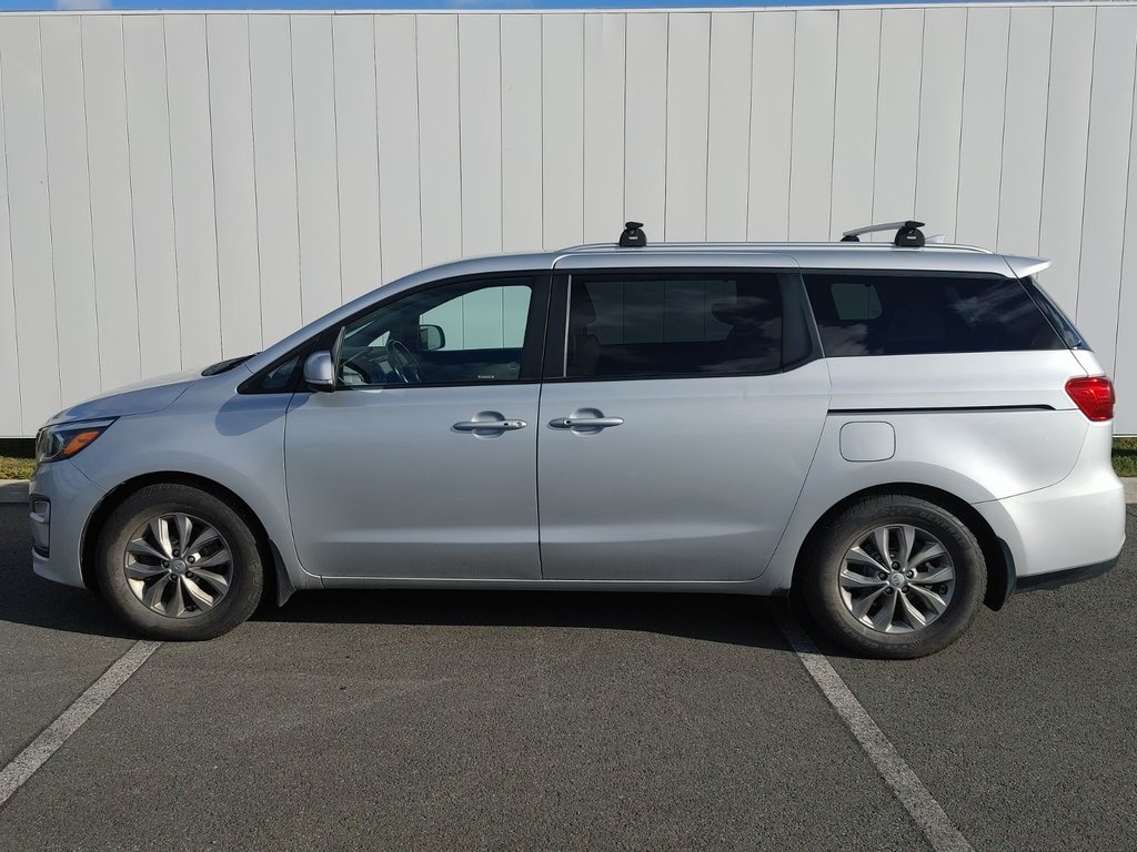 2020 Kia Sedona in Antigonish, Nova Scotia - 4 - w1024h768px