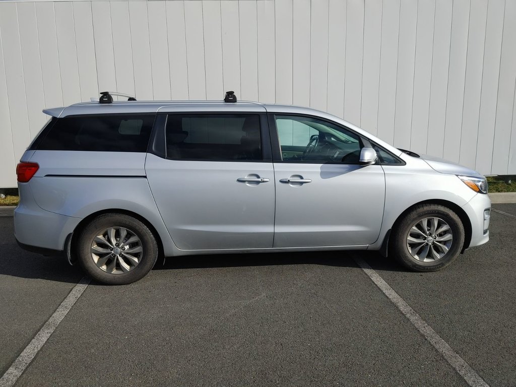 2020 Kia Sedona in Antigonish, Nova Scotia - 8 - w1024h768px