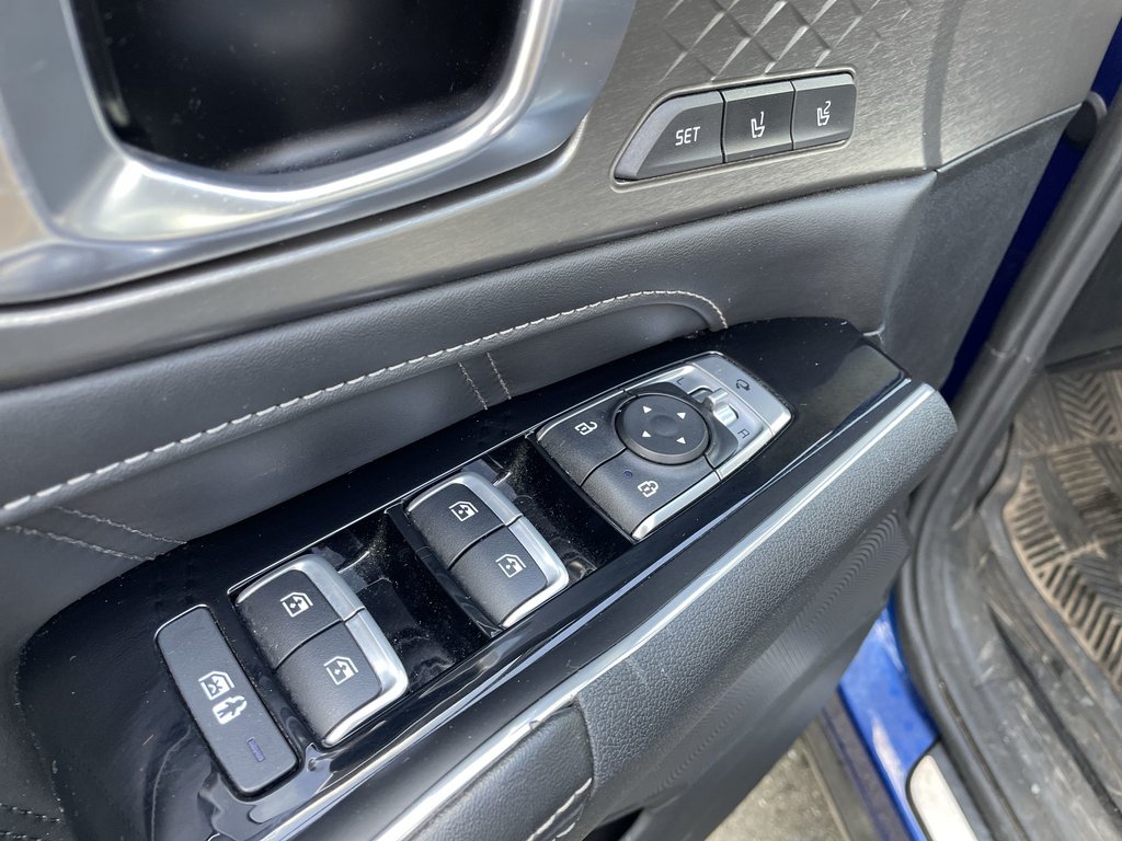 2023 Kia SORENTO 2.4L LX | NAV | USB | LEATHER | WARRANTY 2028 in Saint John, New Brunswick - 21 - w1024h768px