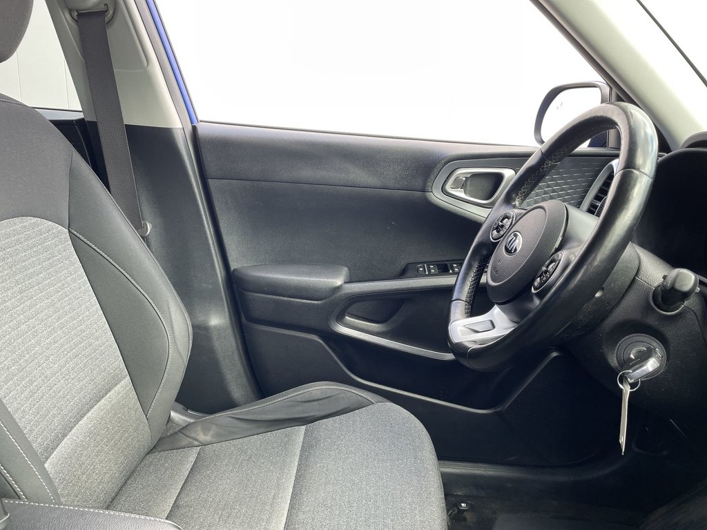 2020 Kia SOUL in Antigonish, Nova Scotia - 15 - w1024h768px