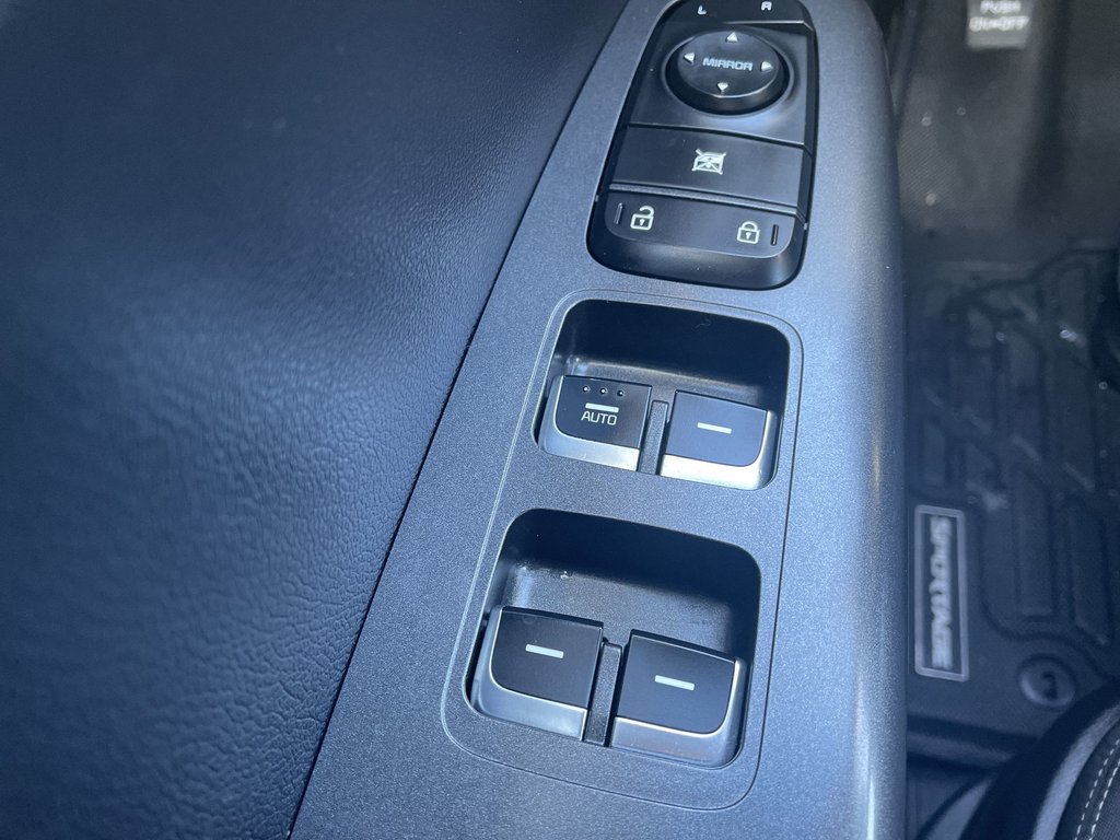 2022 Kia Sportage in Antigonish, Nova Scotia - 21 - w1024h768px