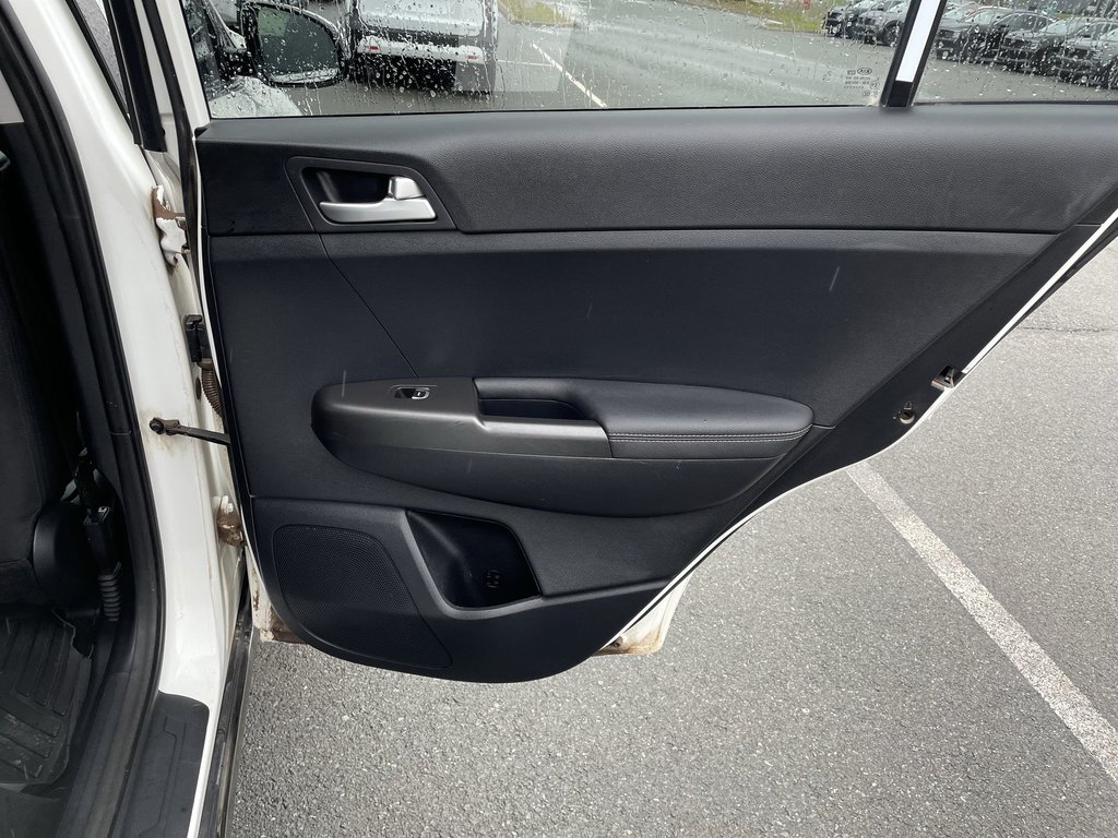 2022 Kia Sportage in Antigonish, Nova Scotia - 47 - w1024h768px