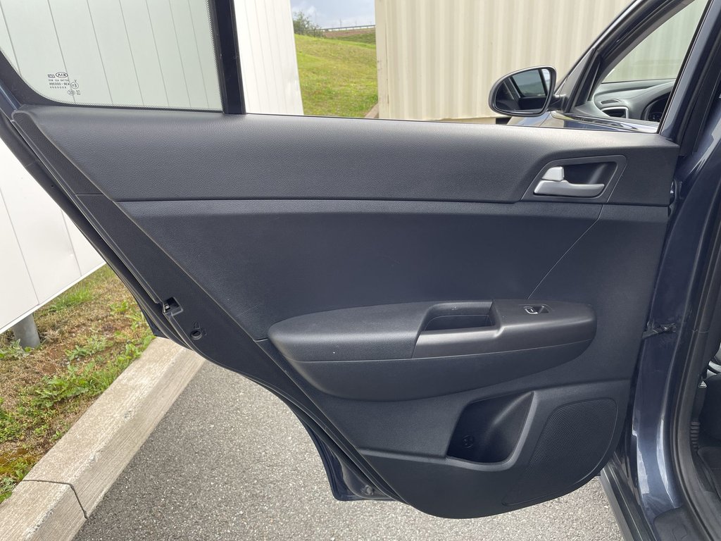 2022 Kia SPORTAGE LX | Htd Wheel | USB | Backup Camera in Saint John, New Brunswick - 41 - w1024h768px