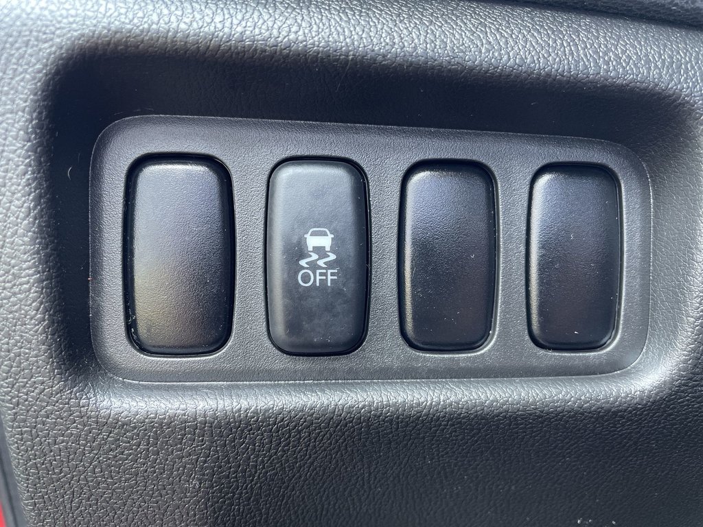 Mitsubishi RVR SE | Keyless | Heated Seats | Back up Cam 2016 à Saint John, Nouveau-Brunswick - 28 - w1024h768px