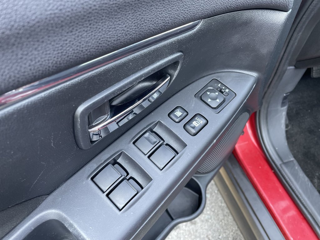 Mitsubishi RVR SE | Keyless | Heated Seats | Back up Cam 2016 à Saint John, Nouveau-Brunswick - 21 - w1024h768px