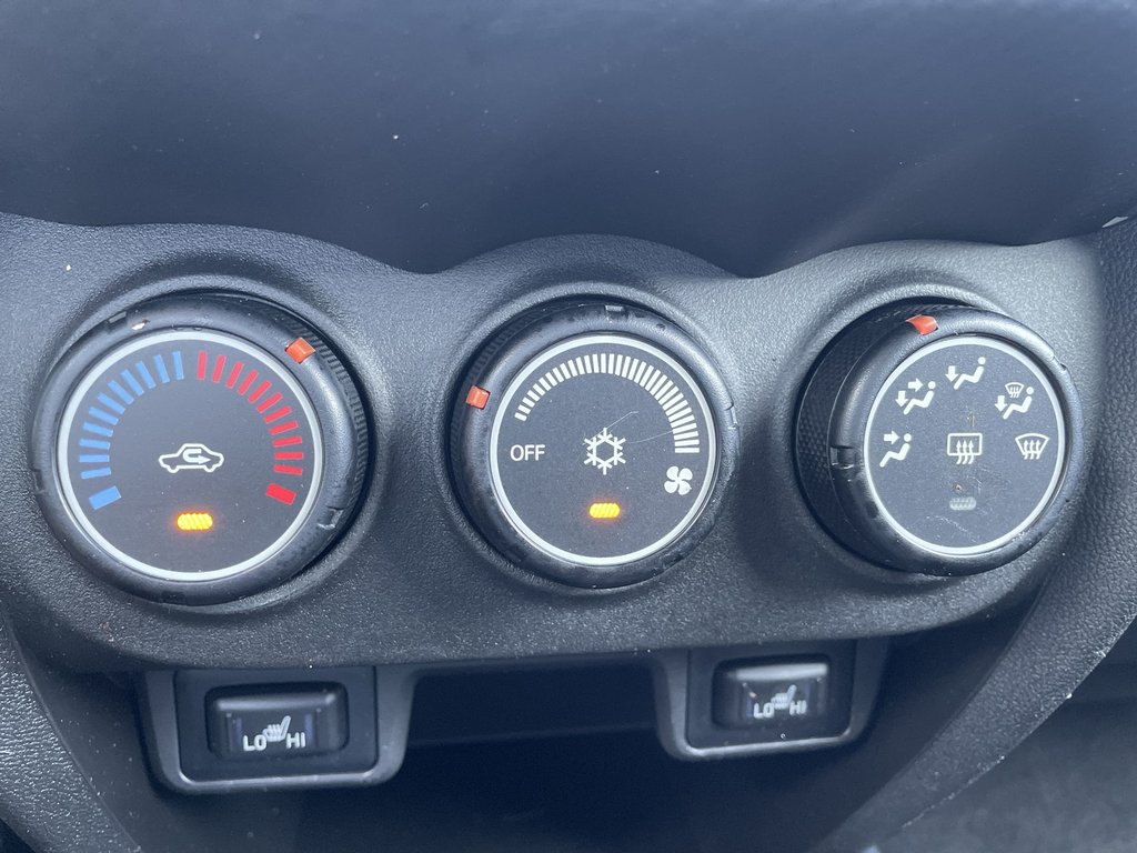 Mitsubishi RVR SE | Keyless | Heated Seats | Back up Cam 2016 à Saint John, Nouveau-Brunswick - 33 - w1024h768px