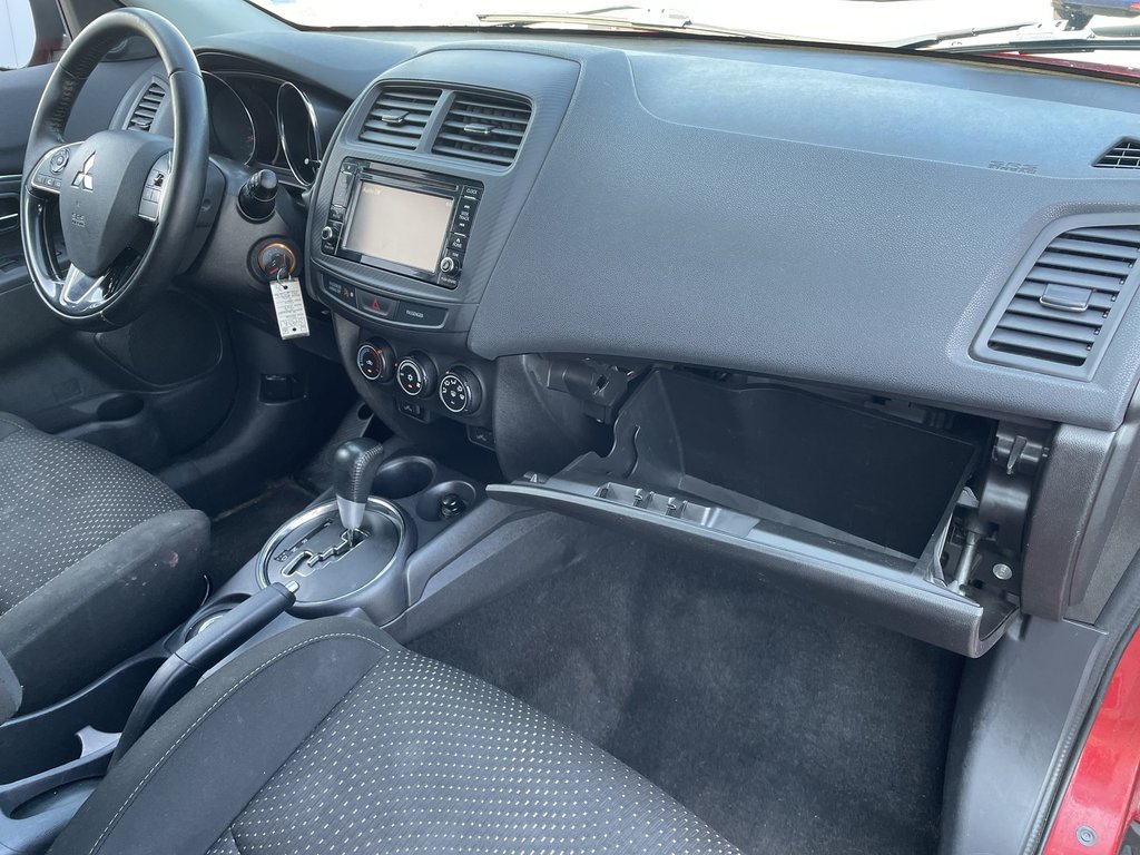 Mitsubishi RVR SE | Keyless | Heated Seats | Back up Cam 2016 à Saint John, Nouveau-Brunswick - 49 - w1024h768px