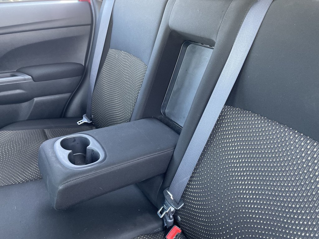 Mitsubishi RVR SE | Keyless | Heated Seats | Back up Cam 2016 à Saint John, Nouveau-Brunswick - 39 - w1024h768px