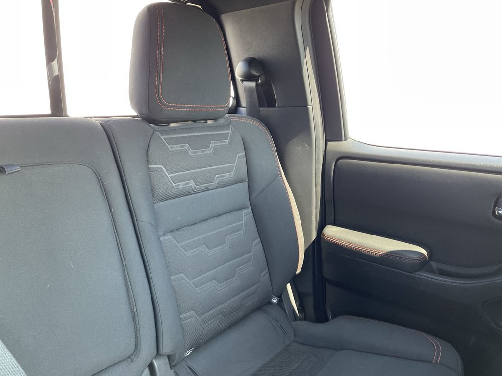 2022 Nissan FRONTIER PRO-4X | 360 Cam | Heated | Sunroof | Keyless in Saint John, New Brunswick - 12 - w1024h768px