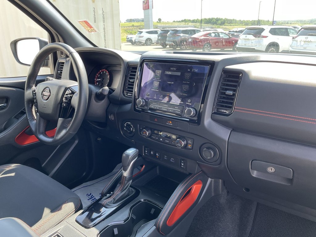 2022 Nissan FRONTIER PRO-4X | 360 Cam | Heated | Sunroof | Keyless in Saint John, New Brunswick - 10 - w1024h768px