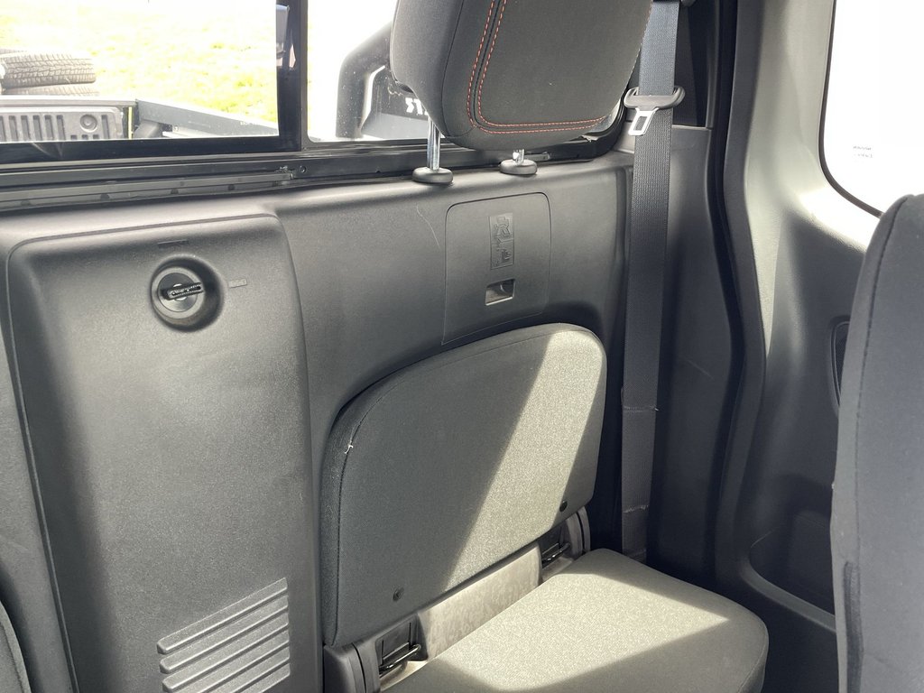 2022 Nissan FRONTIER in Antigonish, Nova Scotia - 12 - w1024h768px