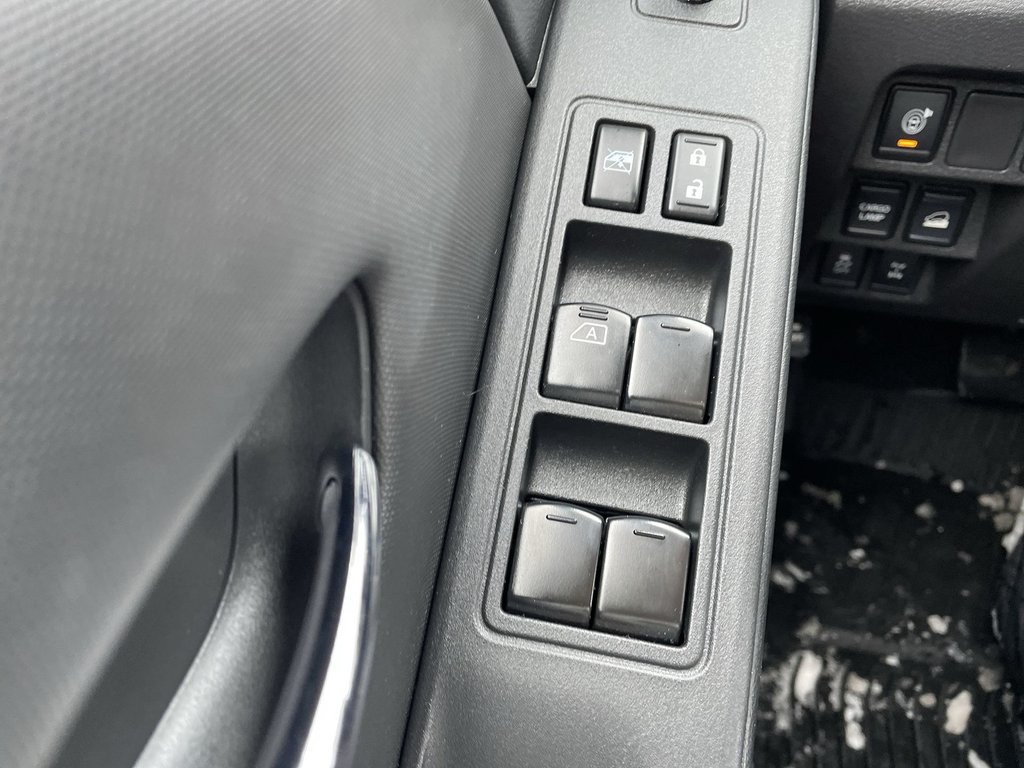 2024 Nissan FRONTIER PRO-4X | Leather | Cam | USB | Warranty to 2030 in Saint John, New Brunswick - 21 - w1024h768px