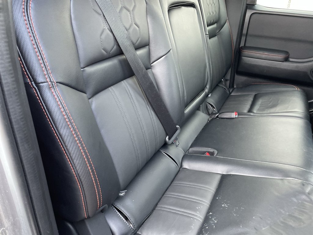 2024 Nissan FRONTIER PRO-4X | Leather | Cam | USB | Warranty to 2030 in Saint John, New Brunswick - 45 - w1024h768px