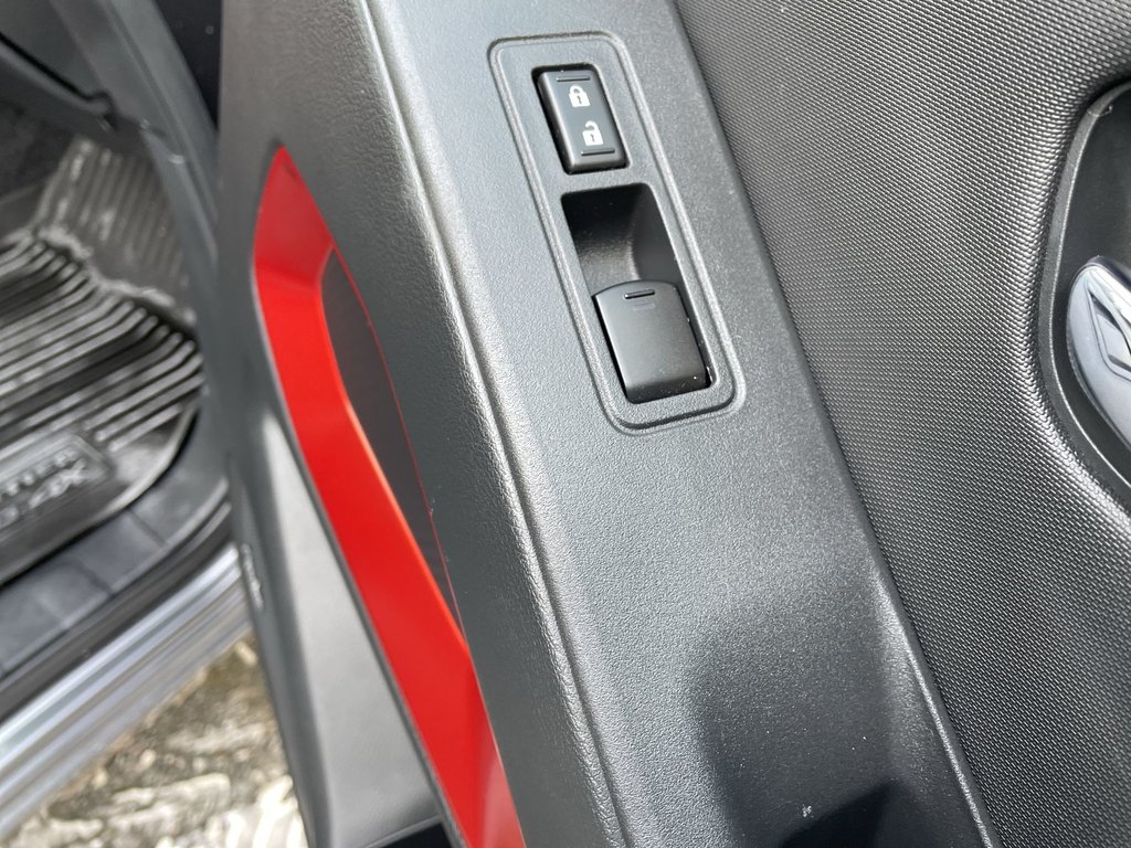 2024 Nissan FRONTIER PRO-4X | Leather | Cam | USB | Warranty to 2030 in Saint John, New Brunswick - 52 - w1024h768px