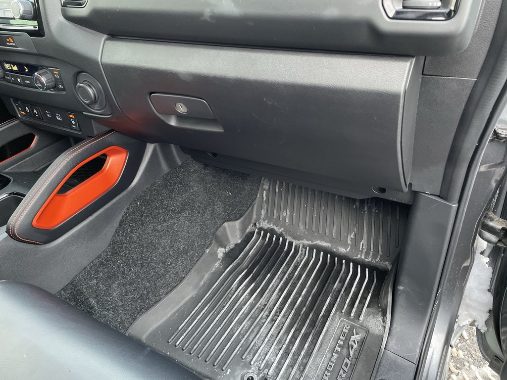 2024 Nissan FRONTIER PRO-4X | Leather | Cam | USB | Warranty to 2030 in Saint John, New Brunswick - 50 - w1024h768px